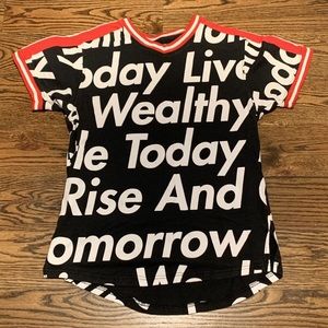 XXIII Twenty Three Mens Streetwear Shirt, “Live Wealthy Today”, Size Large
